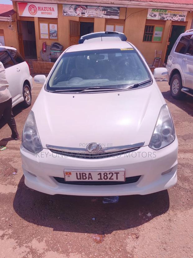 Toyota Wish 2007 White