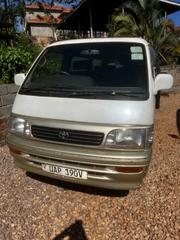 Toyota Grand HiAce G 3.0 Diesel Turbo RWD 8-Seater 2000 Ivory for sale