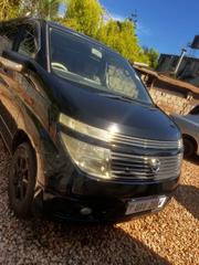 Nissan Elgrand 2000 Black for sale