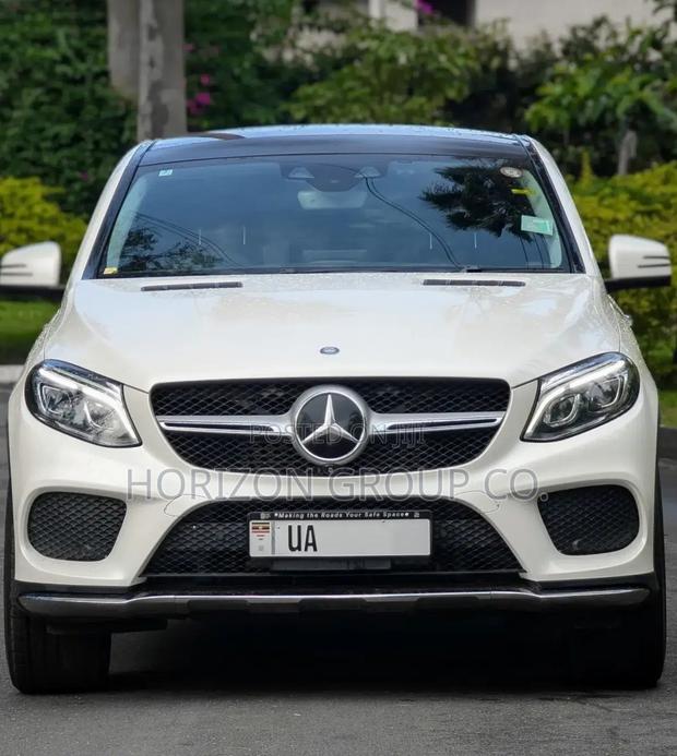 Mercedes-Benz GLE-Class GLE 350d 4MATIC 2017 White