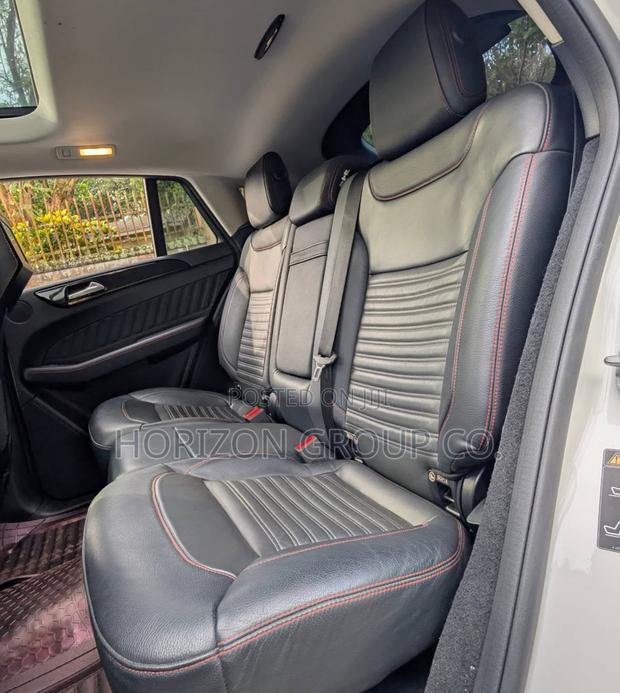Mercedes-Benz GLE-Class GLE 350d 4MATIC 2017 White