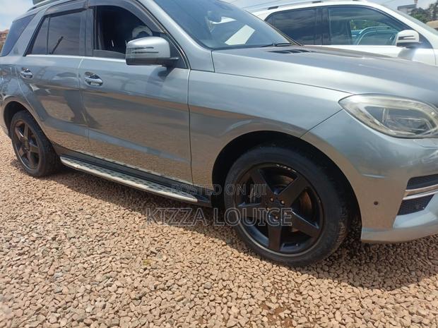 Mercedes-Benz M Class 2014 Gray
