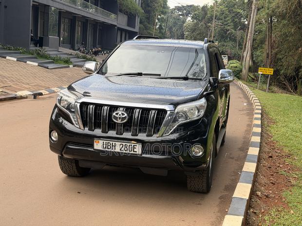 Toyota Land Cruiser Prado 2015 Black