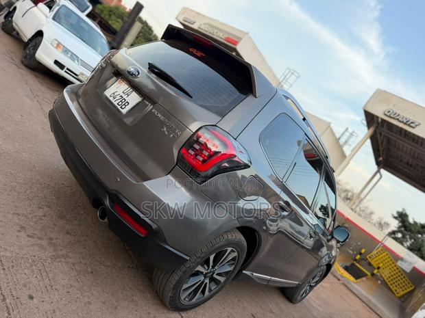 Subaru Forester 2016 Gray