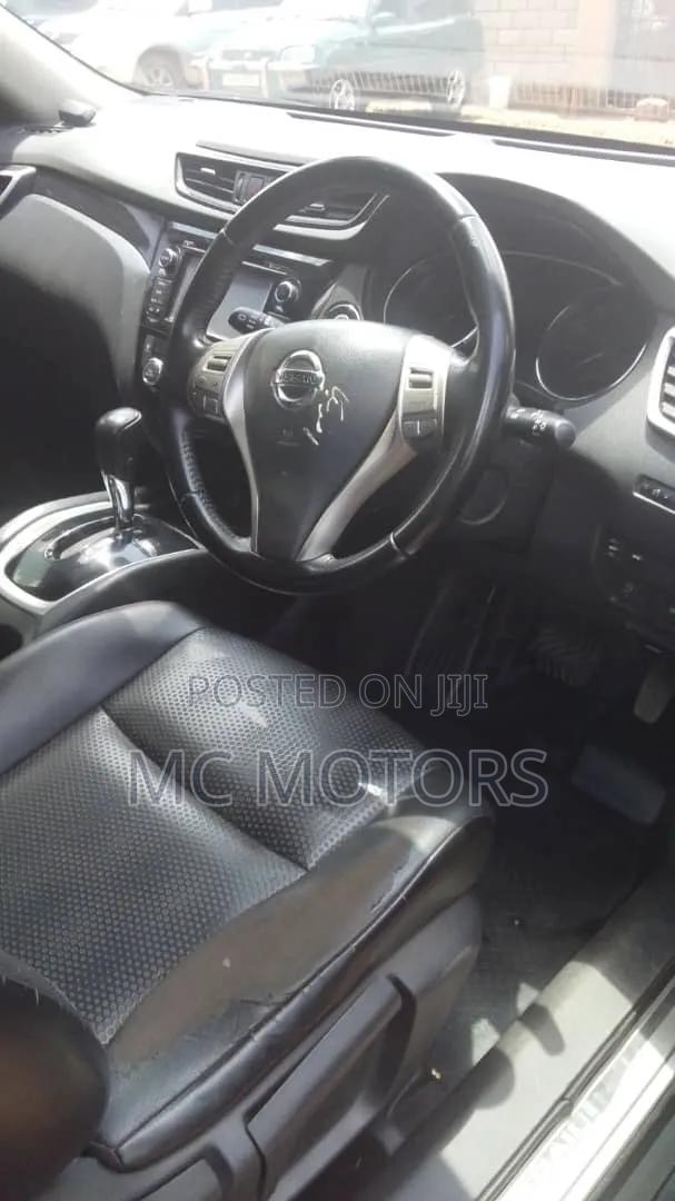 Nissan X-Trail 2.0 Petrol AWD 2015 Black