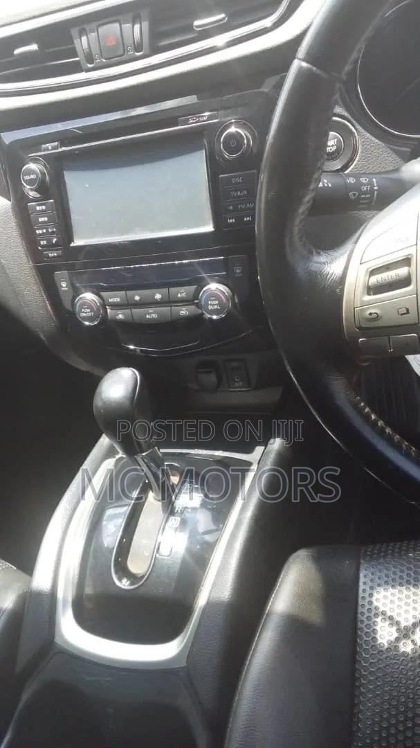 Nissan X-Trail 2.0 Petrol AWD 2015 Black