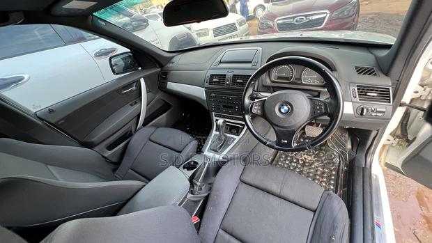 BMW X3 xDrive28i 2011 White