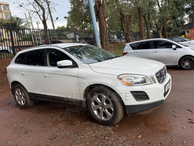 Volvo XC60 2015 White