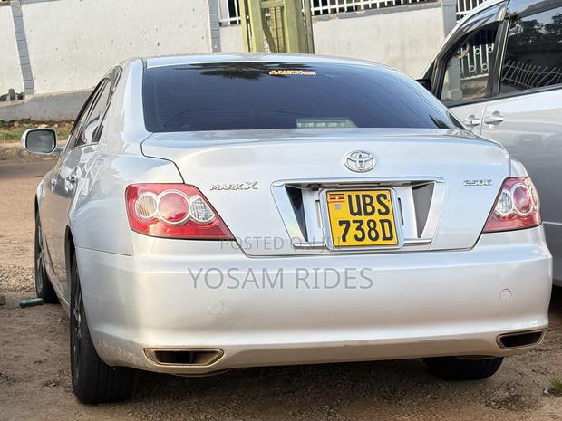Toyota Mark X 2.5 RWD 2010 Silver