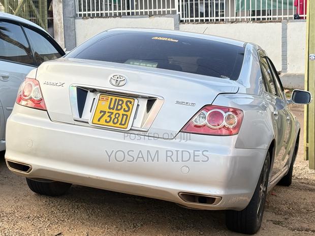 Toyota Mark X 2.5 RWD 2010 Silver