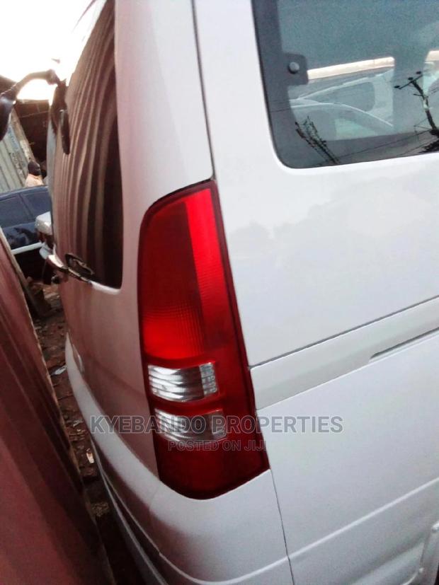 Nissan Serena 2002 White